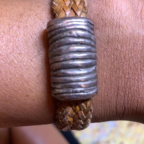 Braided Leather and Silver bracelet - Picture 4 of 5